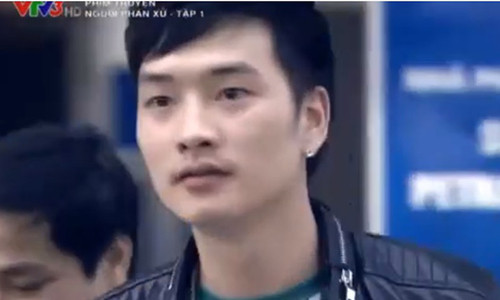 Năm 2017, Trọng Lân tham gia bộ phim “Người phán xử”. Trong phim, anh đóng vai Bá Anh - con quan chức nhưng ăn chơi, dám đối đầu với Phan Hải. Ảnh: chụp màn hình