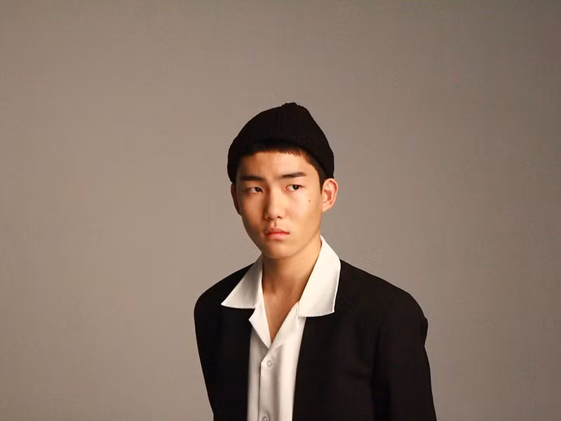 Tên tuổi của Tang Joon Sang còn gắn liền với vai diễn trong các phim điện ảnh như "The king's letters", "Birthday", "Seven years of night", "A melody to remember".