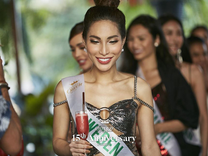 Vicky Trần - cô gái gốc Việt là đại diện chuyển giới của Thụy Điển tại cuộc thi.