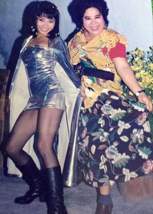 Với hàng loạt các ca khúc như “Xa rồi mùa đông”, “Giã từ dĩ vãng”, "Trống vắng", "Một thời đã xa", Phương Thanh trở thành ca sĩ nổi tiếng thập niên 90. Ảnh: Tiền phong