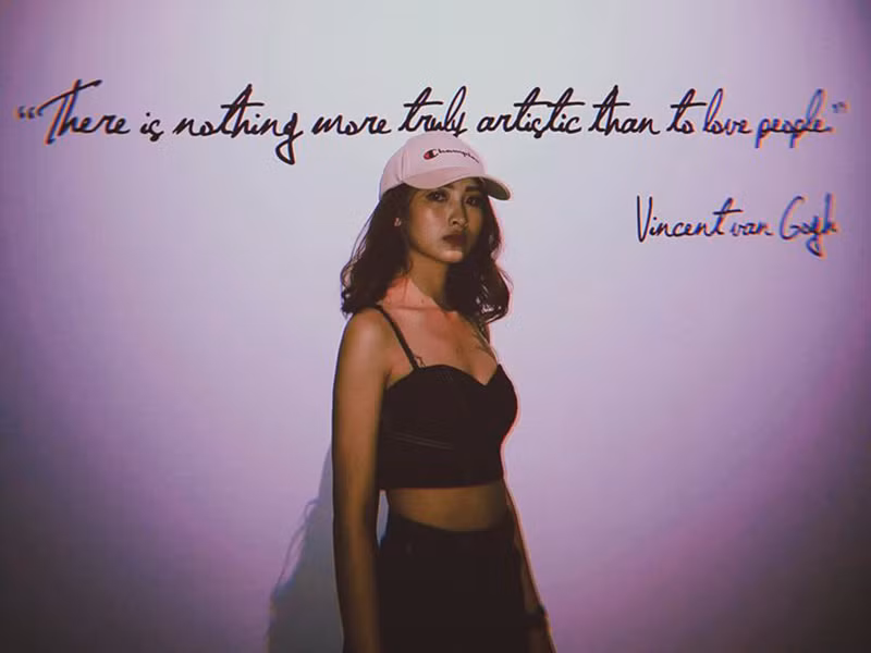 Nữ MC từng gây bão khi chia sẻ một video tự làm kể về Trần Anh Huy cũng từng dẫn chương trình “Bữa trưa vui vẻ”.