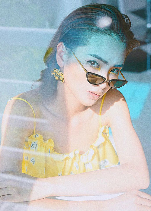 Sau bộ phim “Mê cung”, Huyền Trang có thêm biệt danh “hot girl ngáo đá”.