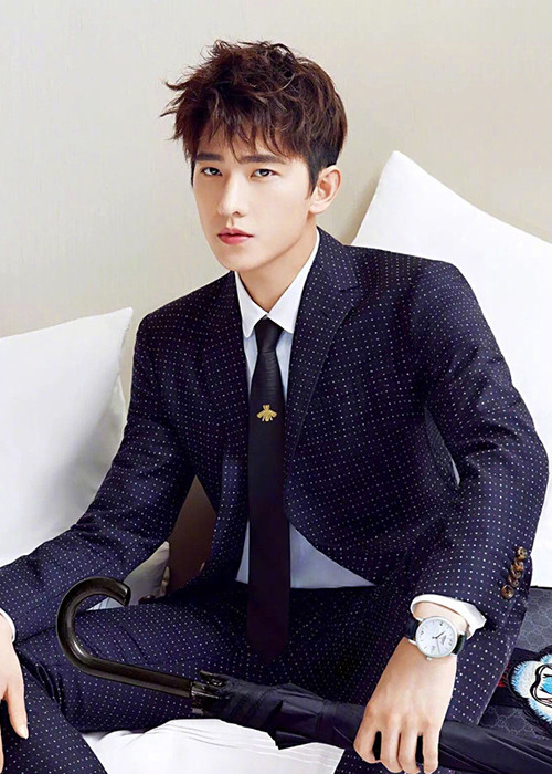 Lợi thế của Dương Dương vẫn chỉ là ngoại hình.