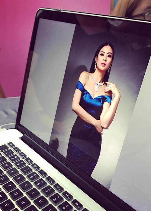 Phong cách thời trang của Ngọc Hân được đánh giá an toàn.