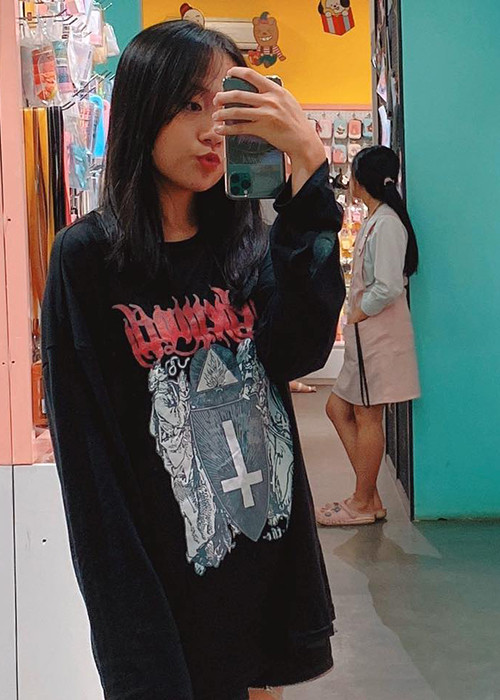 Trong cuộc phỏng vấn với Vietnamnet năm 2019, Phương Thanh cho biết con gái của cô khổ sở vì mẹ nổi tiếng.