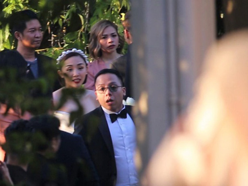 Chiều tối ngày 20/2, cô dâu chú rể chọn một biệt thự vườn ở Đà Lạt để tổ chức tiệc cưới. Ảnh: Zing