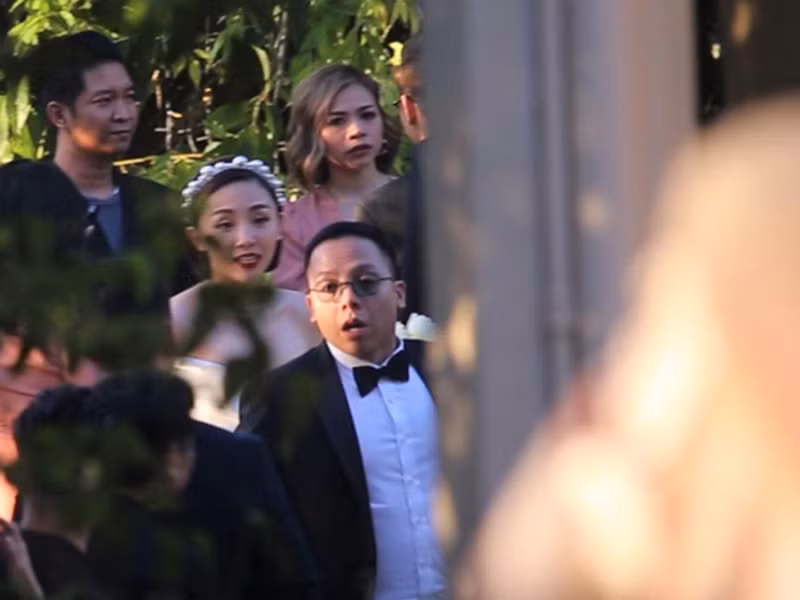 Chiều tối ngày 20/2, cô dâu chú rể chọn một biệt thự vườn ở Đà Lạt để tổ chức tiệc cưới. Ảnh: Zing