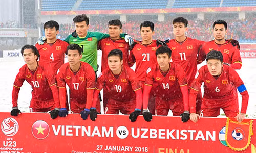 Ban do yeu cua dan cau thu Viet tro ve tu chien tich Thuong Chau 2018