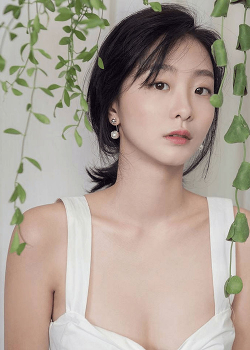 Sau bộ phim "Sát thủ nhân tạo", Da Mi được mệnh danh “tân binh quái vật” của điện ảnh.