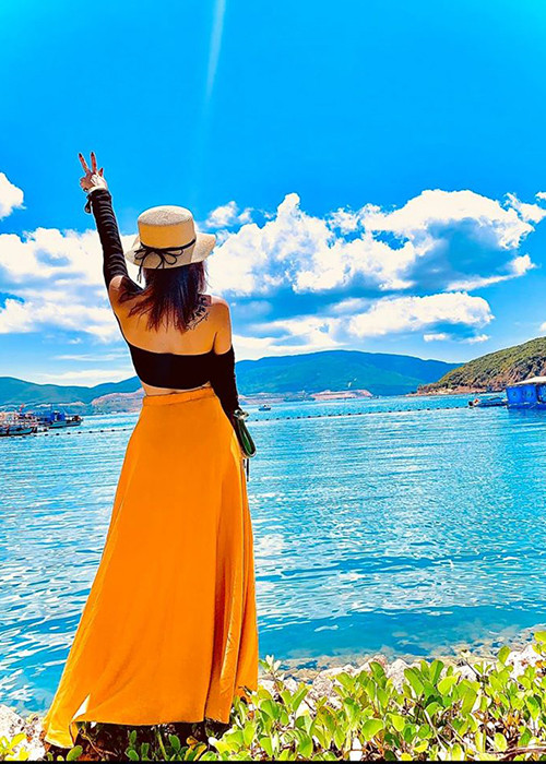 Thảo Vy chia sẻ, điều cô thích nhất ở Mạc Văn Khoa là sự chân thành, giản dị.