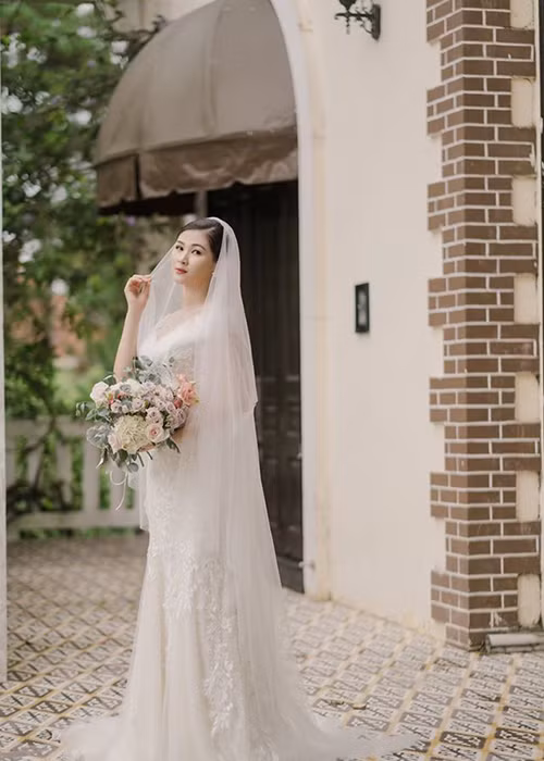 Mạc Anh Thư hiện kinh doanh online.