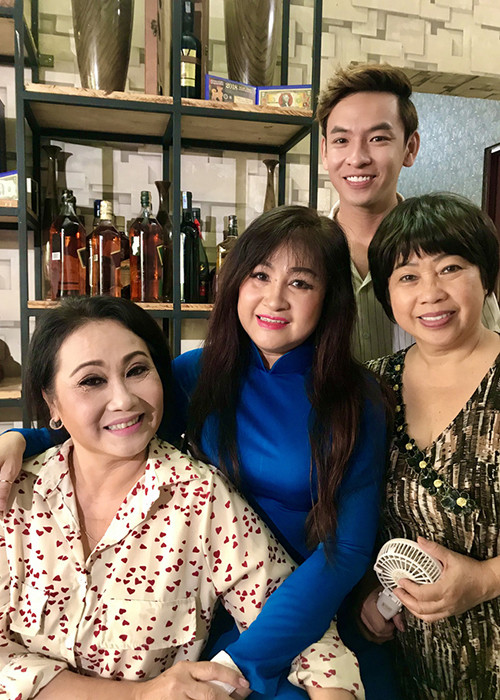 Trong những ngày qua, cô tham gia những cảnh quay trong bộ phim truyền hình "Về quê" dài 30 tập. Ảnh: Người lao động