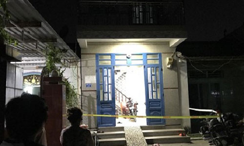 Nam thanh nien tu vong bat thuong trong can phong tro khoa trai cua