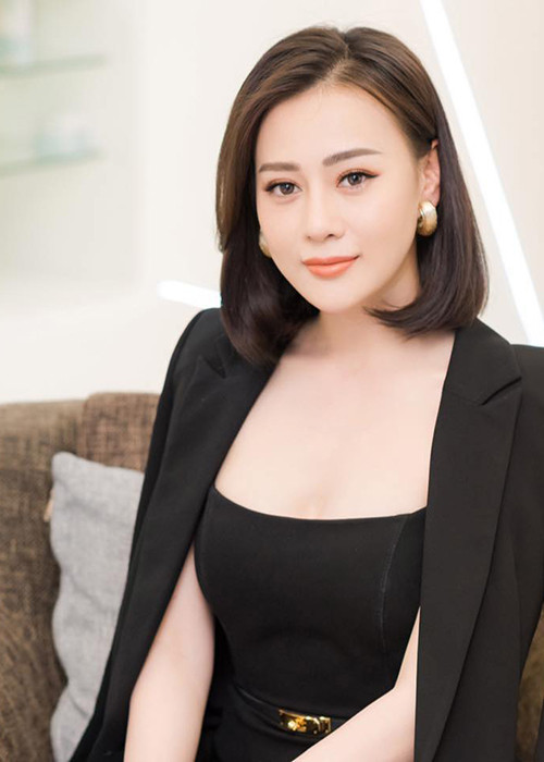 Phương Oanh ngẫm ra rằng nếu như người ta thất bại 1, 2 lần thì còn có thể do lỗi của đối phương, nhưng cô đã ngoài 30 tuổi mà vẫn thất bại đến 5-7 lần như thế thì là lỗi của cô.