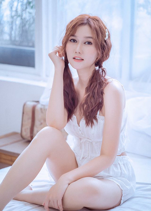 Nữ diễn viên được khen ngày càng trẻ ra.