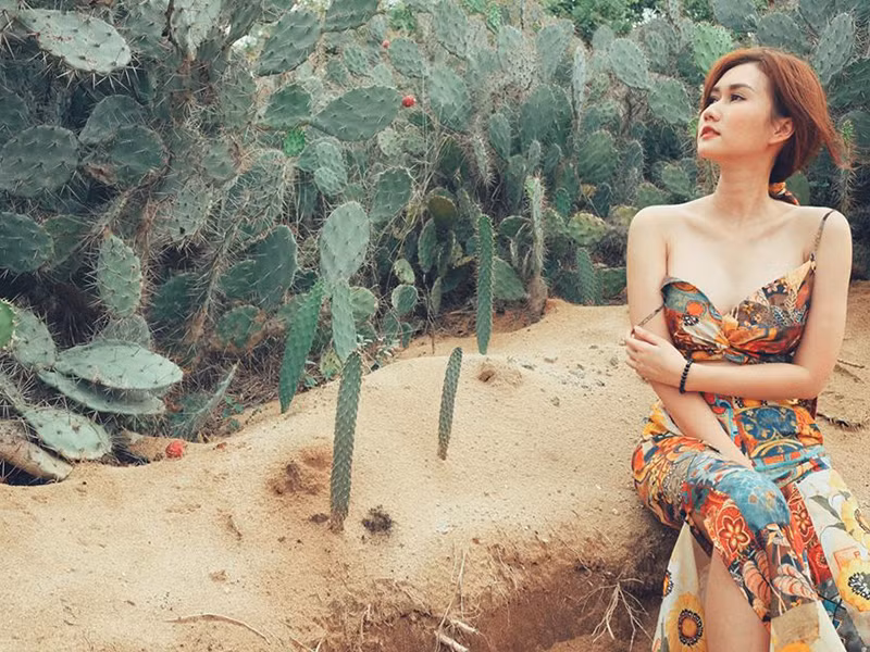 Hương Giang khoe vẻ đẹp mặn mà của gái một con.