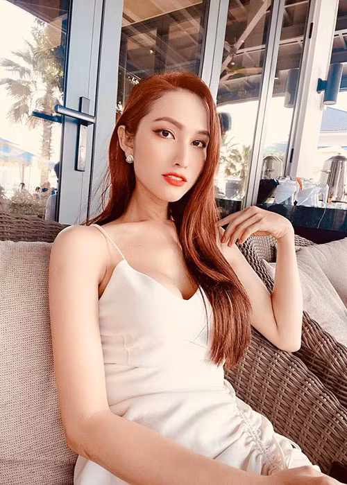 Hoài Sa đang nhận được sự chú ý của nhiều khán giả khi sẽ đại diện Việt Nam tại cuộc thi Hoa hậu Chuyển giới Quốc tế 2020 - Miss International Queen 2020.