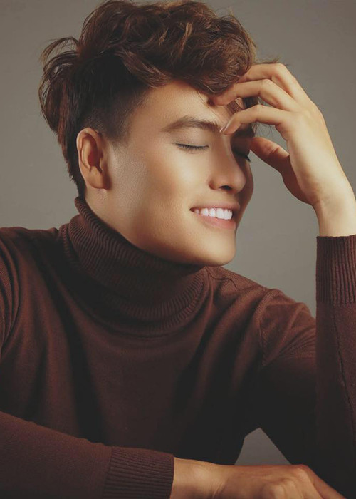 Năm 2017, Tấn Phát giành danh hiệu Quán quân Cười xuyên Việt.