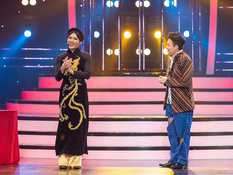 Năm 2019, Tấn Phát tham gia Gương mặt thân quen cùng Phan Ngọc Luân, Mia, Emma Nhất Khanh, Nhật Thủy, Trần Tùng Anh.