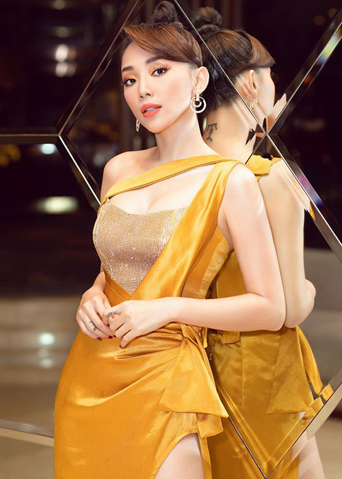 Tóc Tiên ngày càng gợi cảm, bảo sao Hoàng Touliver mê mệt.