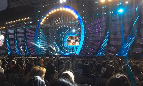 Showbiz Han bi tan pha vi dai dich Covid-19 bung phat-Hinh-2