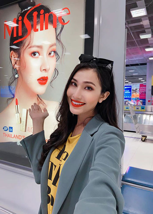 Hoài Sa mang đến 10 vali với quyết tâm trở thành người đẹp thời trang nhất.