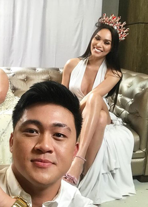 Người đẹp đến từ Philippines sở hữu gương mặt đẹp, nụ cười tỏa nắng cùng vóc dáng gợi cảm.