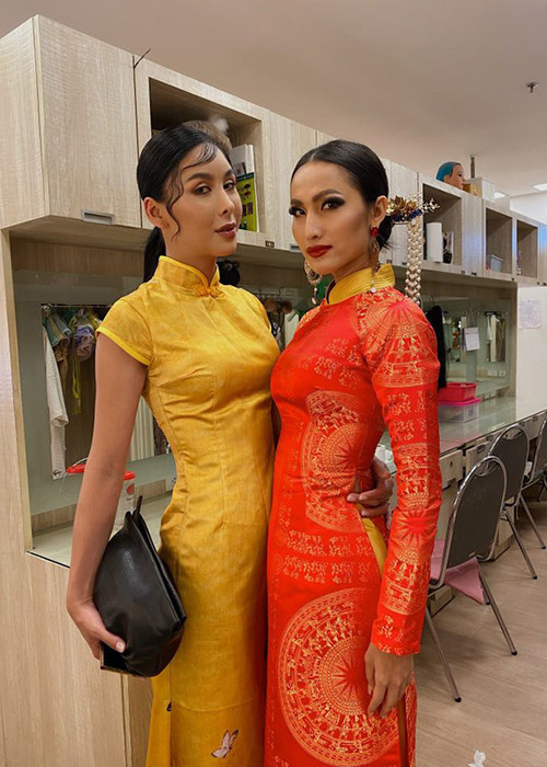 Fan khen ngợi cách lựa chọn trang phục dân tộc của Hoài Sa.