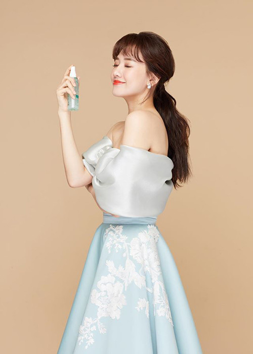 Cách đây không lâu, Hari Won cùng ông xã sang Hàn Quốc nghỉ dưỡng và thăm gia đình của cô.