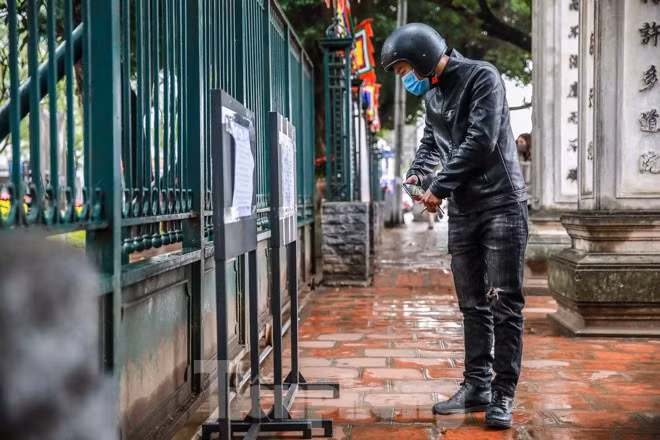 Hang loat di tich lich su, danh lam thang canh Ha Noi tam thoi dong cua-Hinh-6