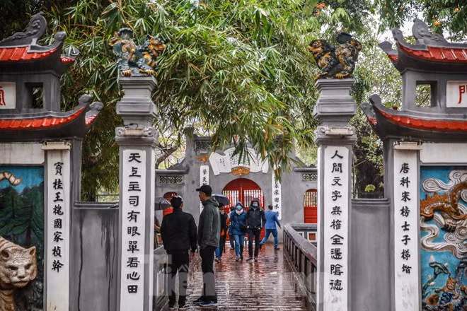 Hang loat di tich lich su, danh lam thang canh Ha Noi tam thoi dong cua-Hinh-2