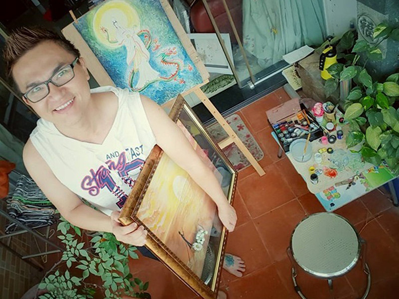 Theo Tri thức trẻ, Đại Nghĩa sinh ra trong gia đình có bố là người tài hoa, có thể chơi đàn, vẽ tranh, vì vậy từ 10 tuổi, Đại Nghĩa gần như thuần thục cầm kỳ thi họa. Tuy nhiên, đến năm 15 tuổi, anh nhận ra phù hợp làm diễn viên nhất.