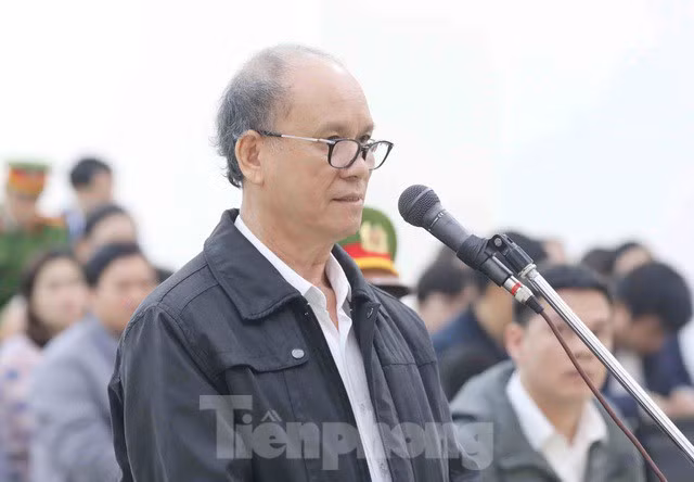 Phan Van Anh Vu va 2 cuu Chu tich Da Nang cung khang cao