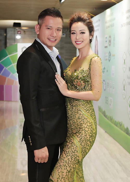 Sau khi ly hôn Quang Dũng, Jennifer Phạm tìm được bến đỗ bình yên bên doanh nhân Đức Hải.