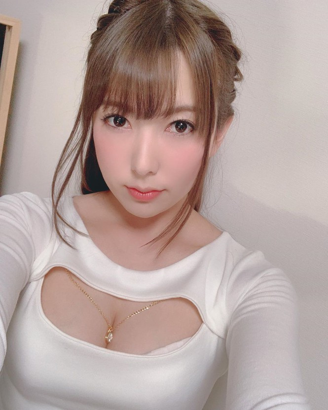 My nhan bi ga di khach gia 1,7 ty la ai?