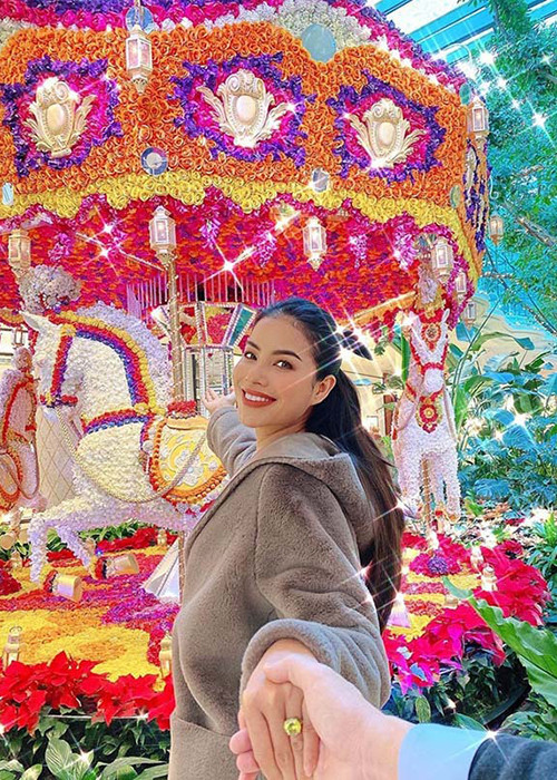 Phạm Hương vẫn giữ kín danh tính lẫn hình ảnh cận mặt chồng sắp cưới.