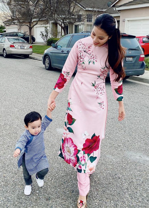 Nàng hoa hậu sinh năm 1991 hiện có cậu con trai vô cùng kháu khỉnh.