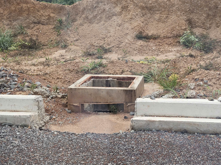 Dong Nai: Khu cong nghiep Ho Nai co vi pham giay phep xay dung?-Hinh-3