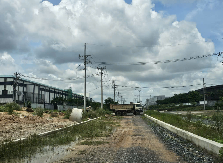 Dong Nai: Khu cong nghiep Ho Nai co vi pham giay phep xay dung?-Hinh-6