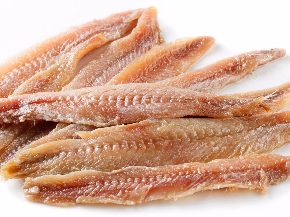 Những loại cá tốt nhất bao gồm: cá êfin, cá tuyết, cá bơn lưỡi ngựa, cá hồi, cá xacđin, cá thu, và cá trổng (một dạng cá cơm).