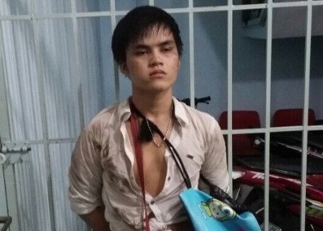 Dot nhap phong tro, trom hiep dam nhan vien ban ve xe buyt