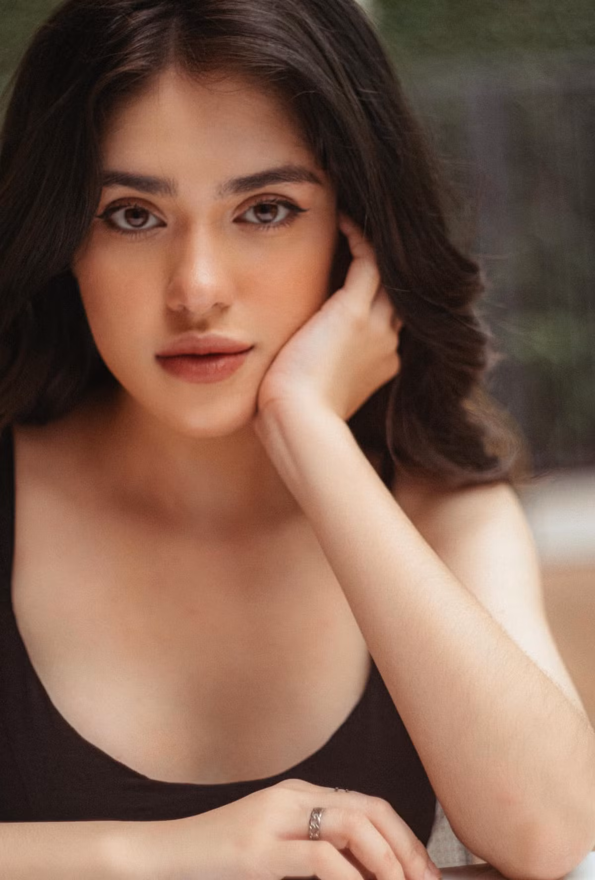 Hiện tại, cô đang sinh sống và học tập tại TP Hồ Chí Minh.