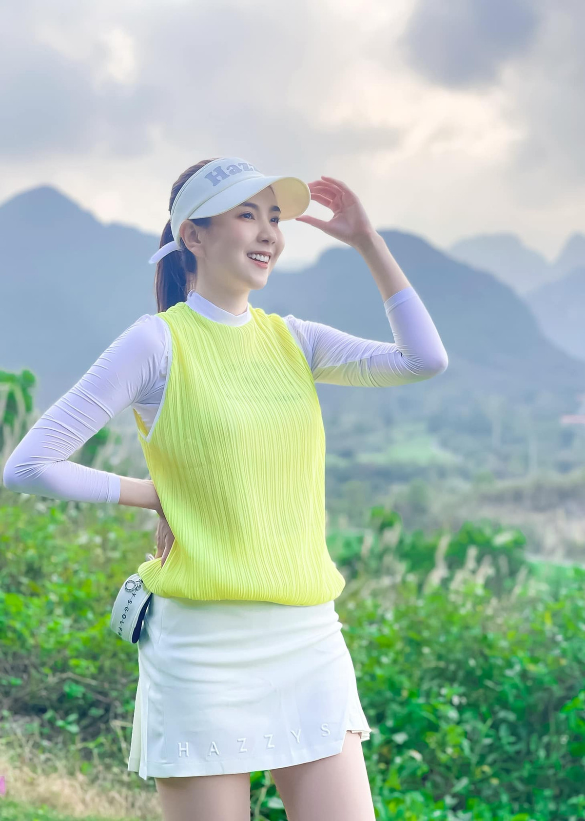 Trong những năm đầu sự nghiệp, Mai Ngọc gây chú ý sâu sắc với khán giả của đài truyền hình, khi tác nghiệp trong cơn bão số 14 (bão Haiyan/Bailu) lịch sử vào năm 2013.