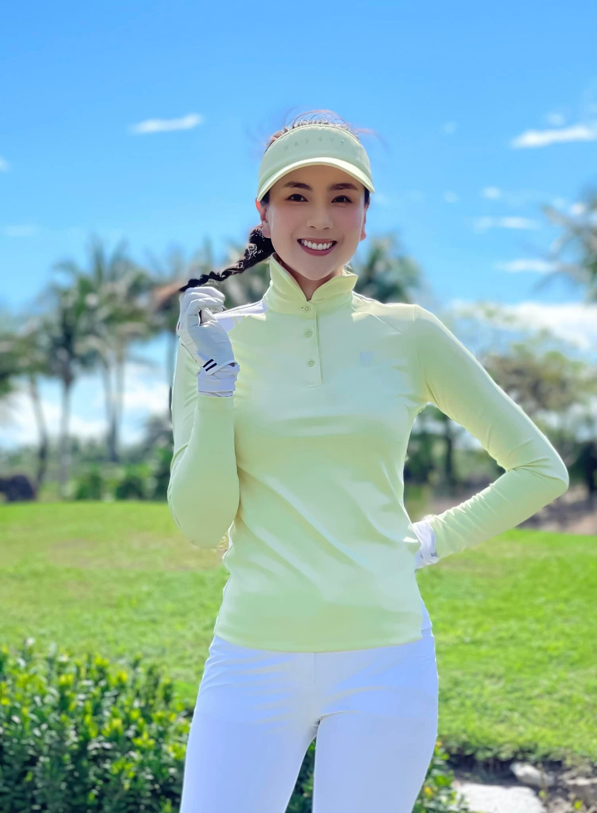 Mọi hoạt động, hình ảnh của cô từ khi lên sóng cho đến ngoài đời luôn thu hút sự quan tâm của một lượng lớn khán giả xem đài VTV.