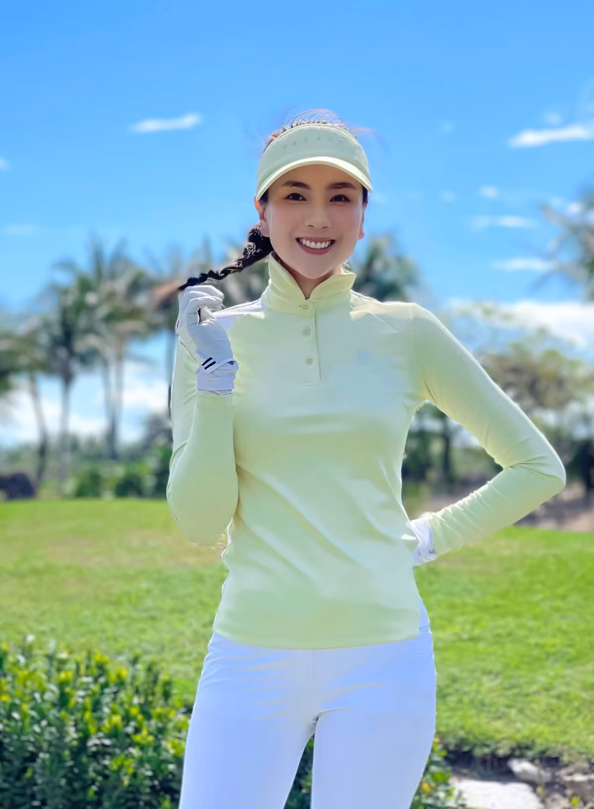 Mọi hoạt động, hình ảnh của cô từ khi lên sóng cho đến ngoài đời luôn thu hút sự quan tâm của một lượng lớn khán giả xem đài VTV.