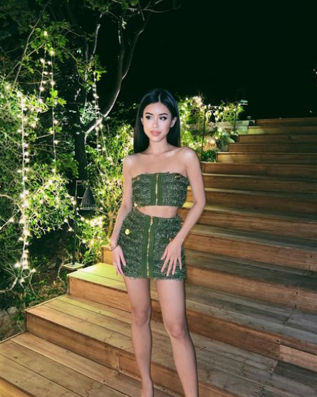 Trên trang cá nhân, cuộc sống xa hoa ngập tràn đồ hiệu của rich kid Tiên Nguyễn luôn là mong ước của bao người.