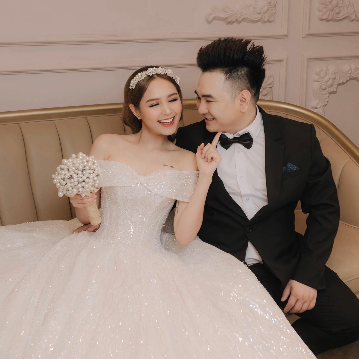 Mới đây, Xoài Non gây chú ý khi lần đầu khoe sương sương vài bức ảnh trong căn hộ sinh sống của hai vợ chồng ở biệt thự mới.