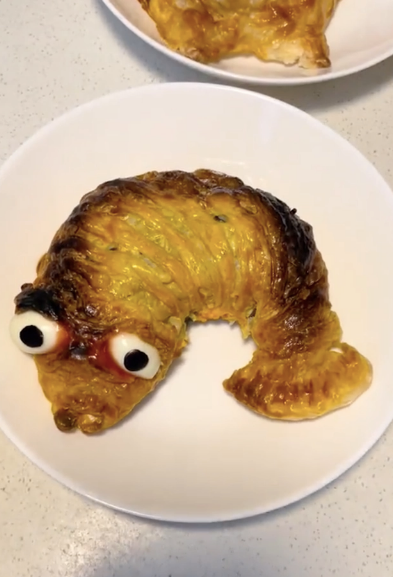 Thảm họa món ăn dường như đã trở thành một loại “gia vị” của cuộc sống thường nhật, mang đến những tiếng cười giải trí, đôi khi bao gồm cả những bài học bổ ích cho cư dân mạng.