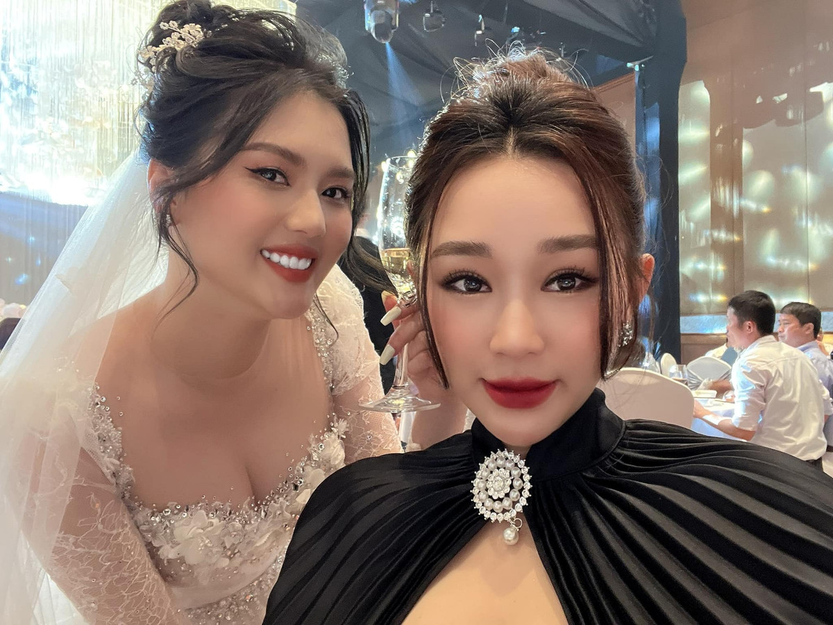 Hình ảnh không qua chỉnh sửa cho thấy vợ Nguyễn Thành Chung ở ngoài đời có da có thịt hơn. Ảnh: Facebook Hiếu Phạm