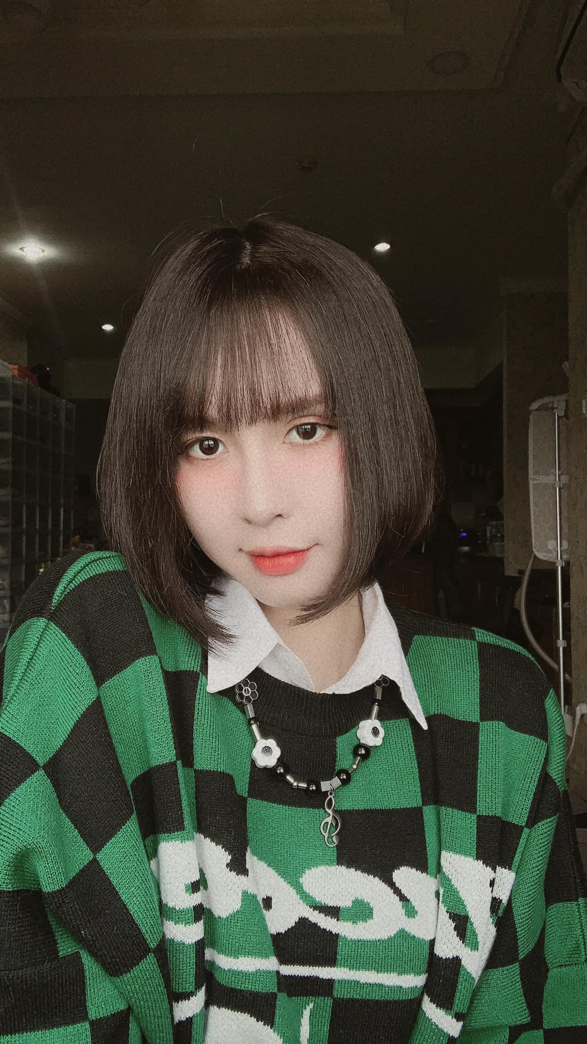 Bên cạnh đó, công việc và sự nghiệp của cô vẫn cực kỳ ổn định dù đã không còn là "hoa có chủ" như xưa.